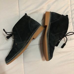 Hush puppy black suede shoes women’s size 9 NWOT